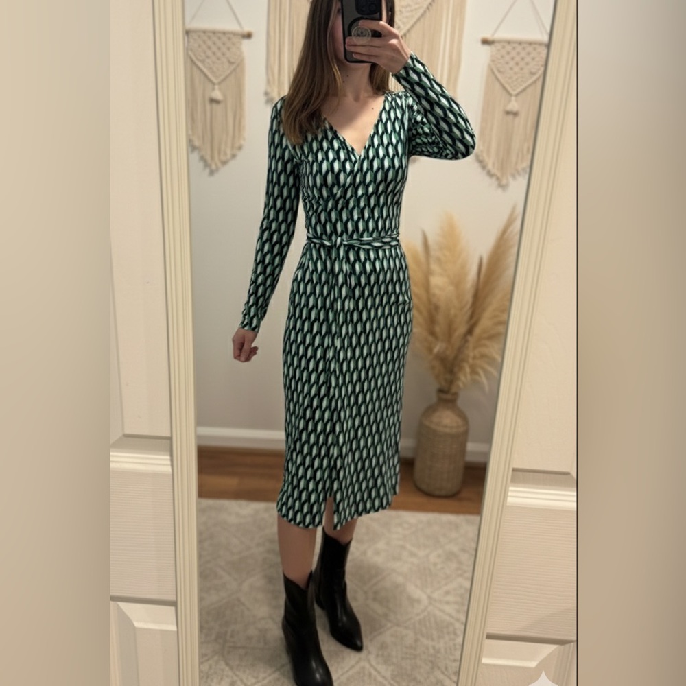 Diane Von Furstenberg Teal and Black Long Sleeve Dress